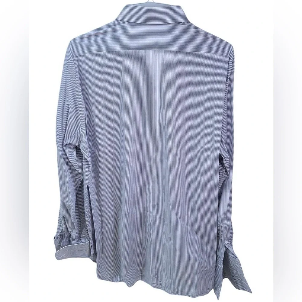 Brioni Men's Shirt 👔 with Blue and White Stripes - Picture 6 of 6